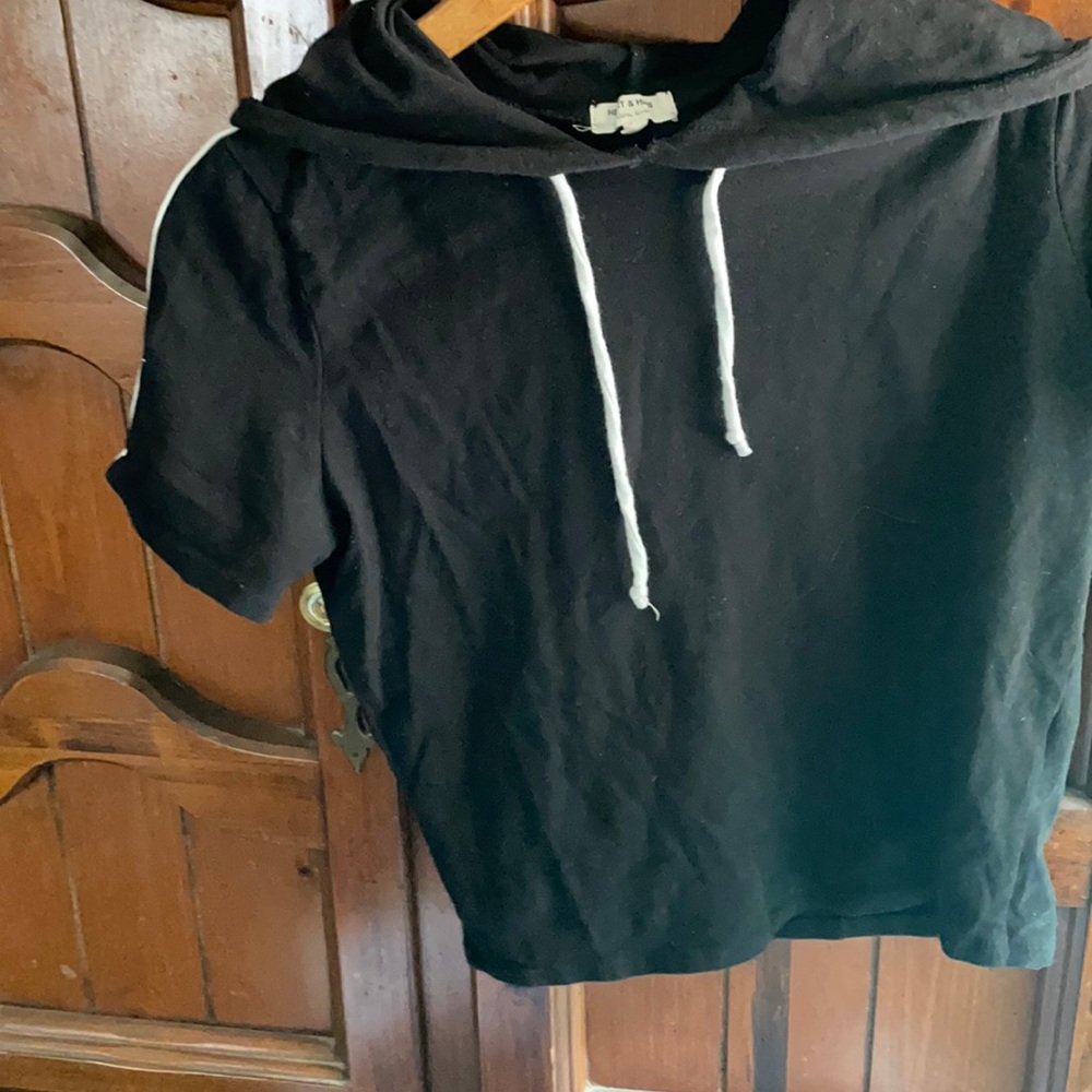 Hooded short sleeve Top